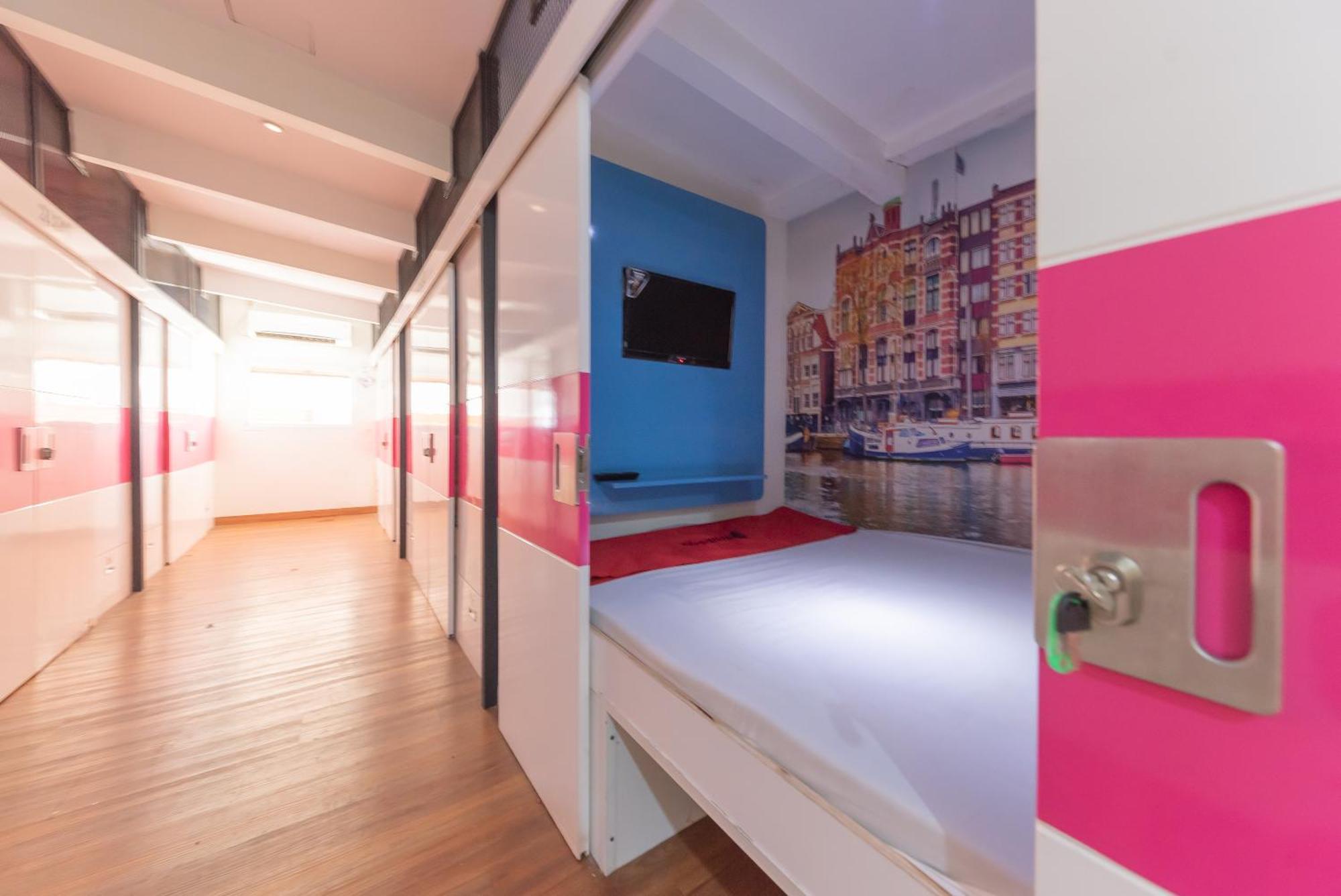 Reddoorz Hostel At Kiara Cozy Kircon บันดุง ภายนอก รูปภาพ